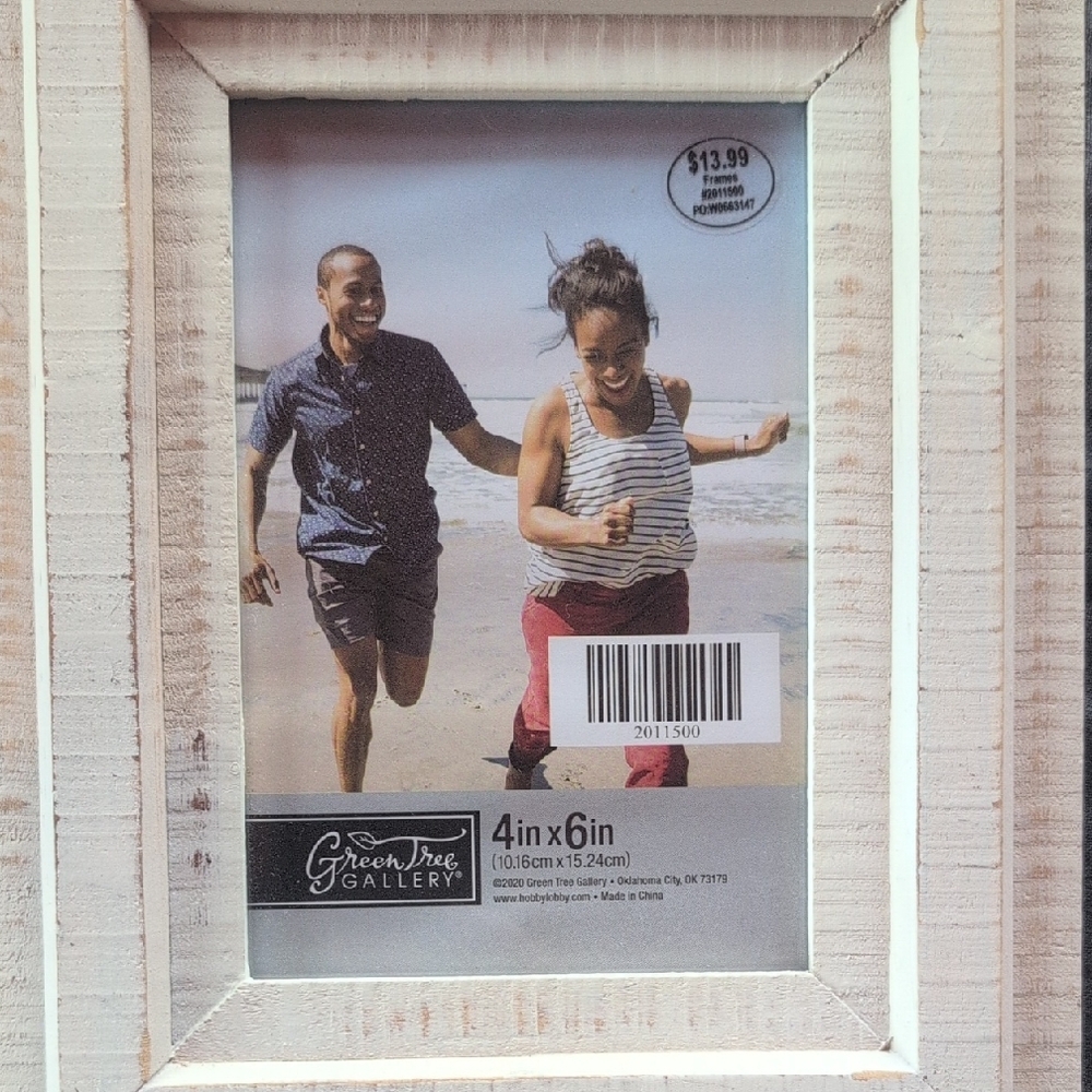 Green Tree Gallery White Photo Frame